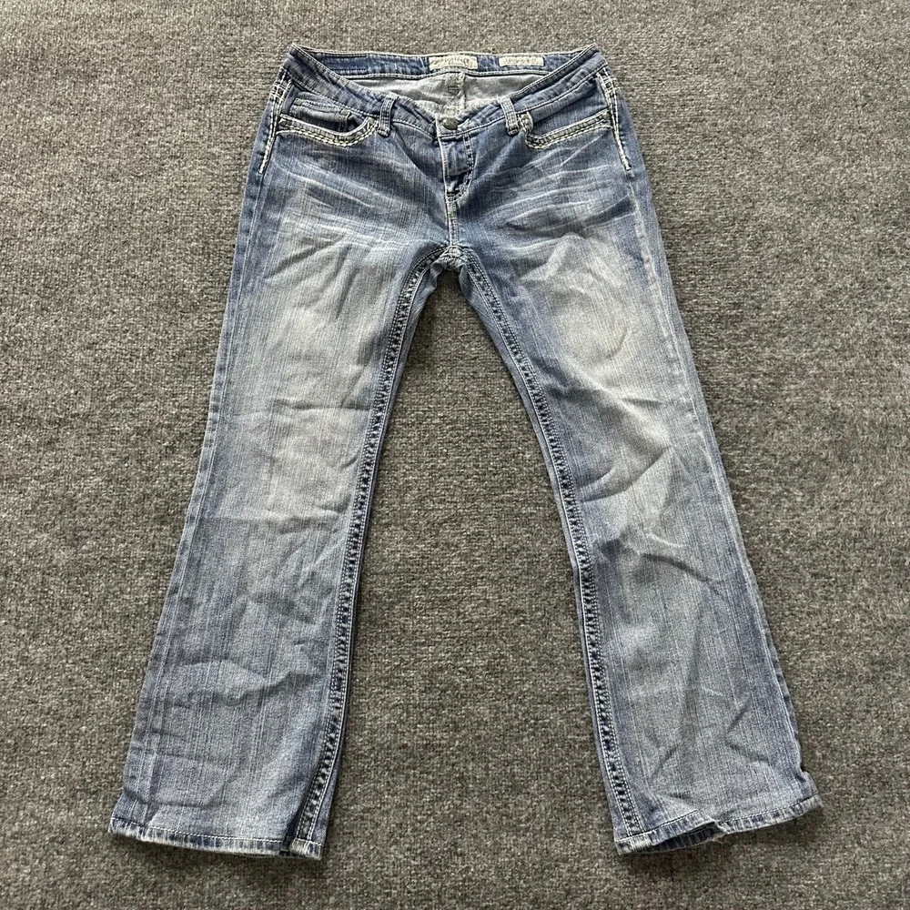 Daytrip Jeans Womens Size 32R Leo Bootcut Light Wash Stretch Embellished Y2K